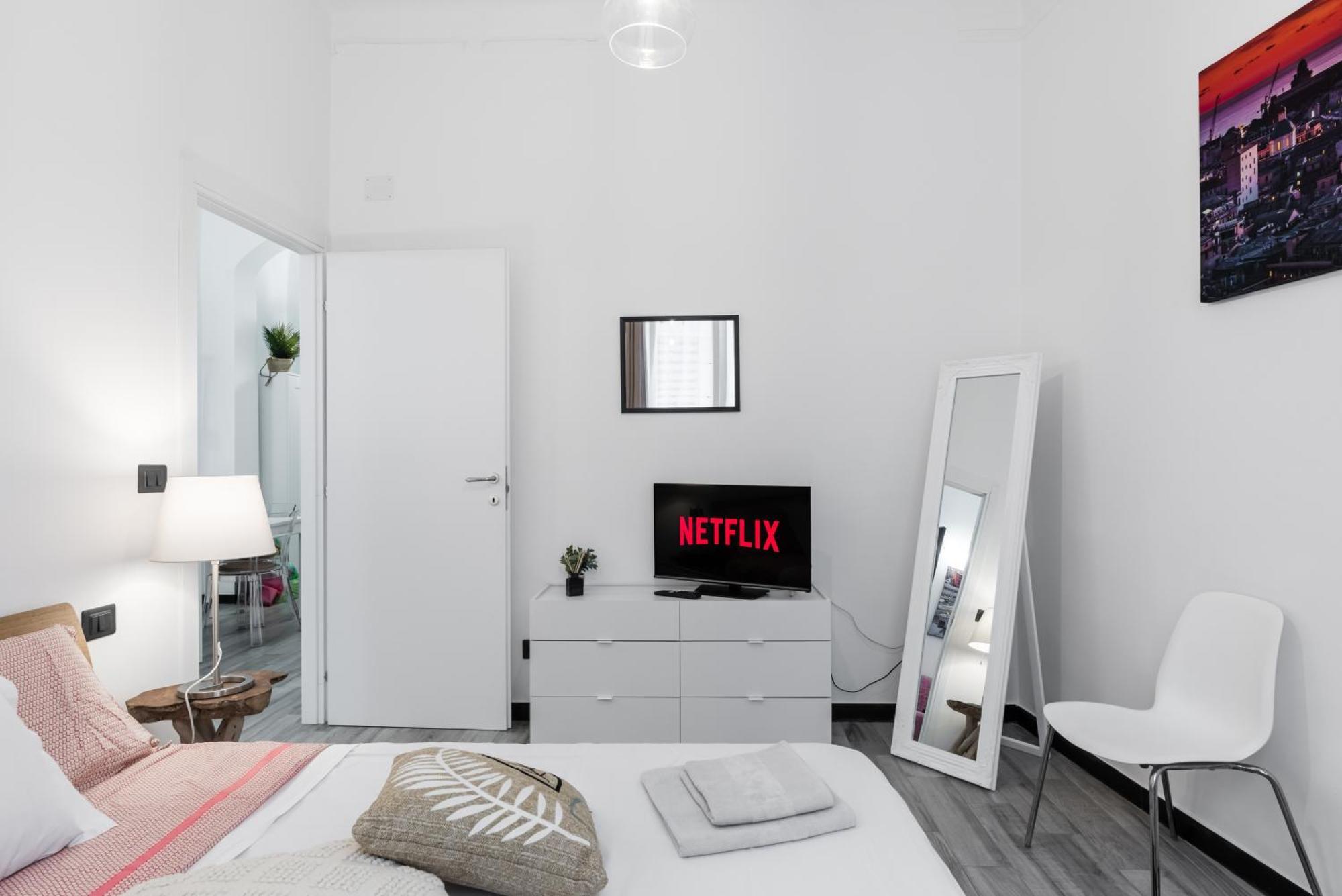 Acquario 5 Minuti, 1Br , Free A-C, Wifi & Netflix "City Center" By Tilo Genova Kültér fotó