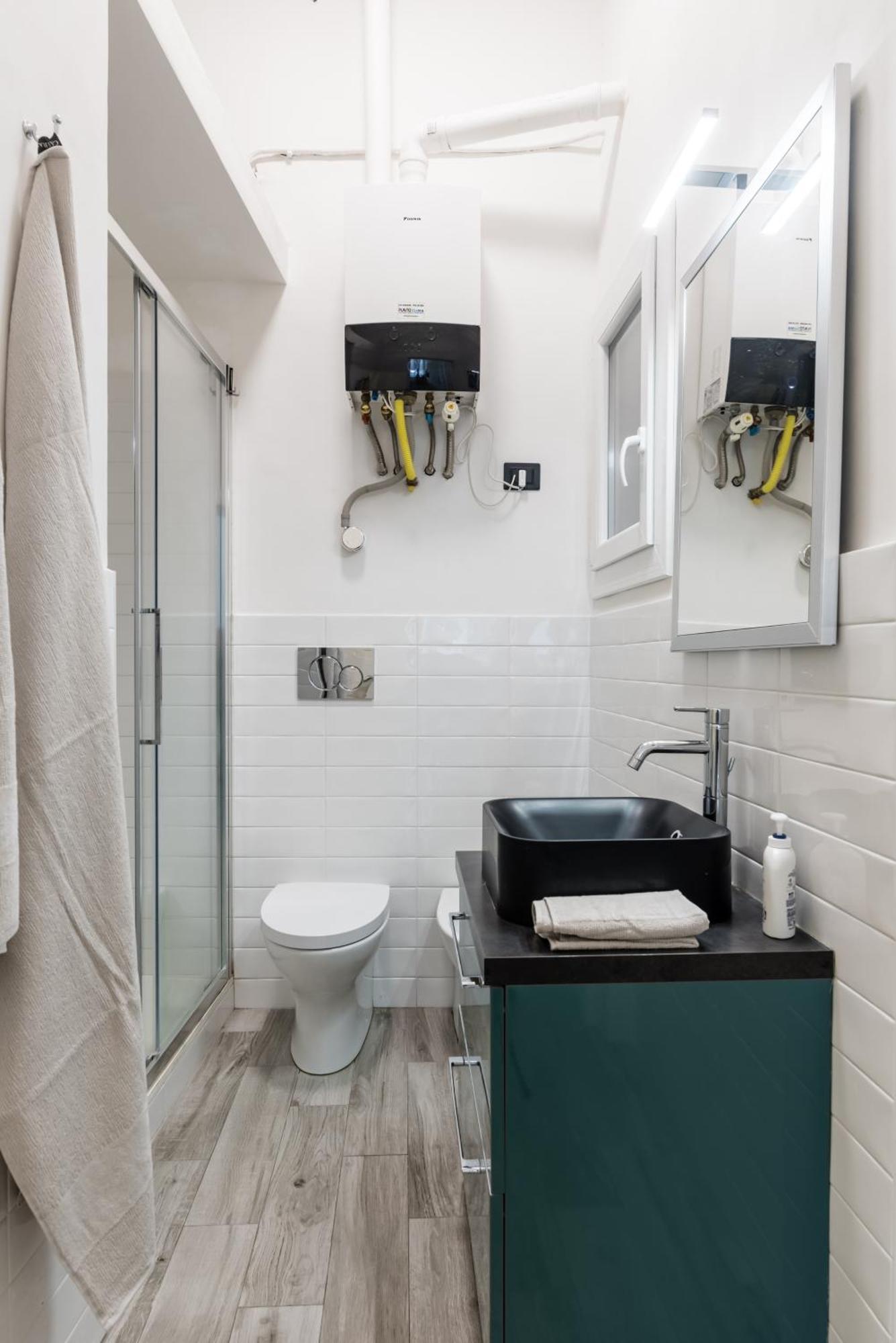 Acquario 5 Minuti, 1Br , Free A-C, Wifi & Netflix "City Center" By Tilo Genova Kültér fotó