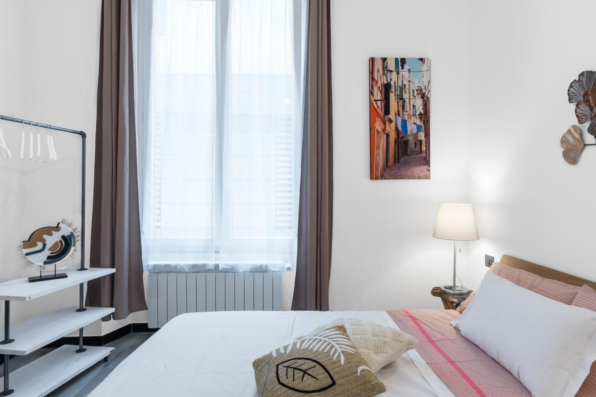 Acquario 5 Minuti, 1Br , Free A-C, Wifi & Netflix "City Center" By Tilo Genova Kültér fotó